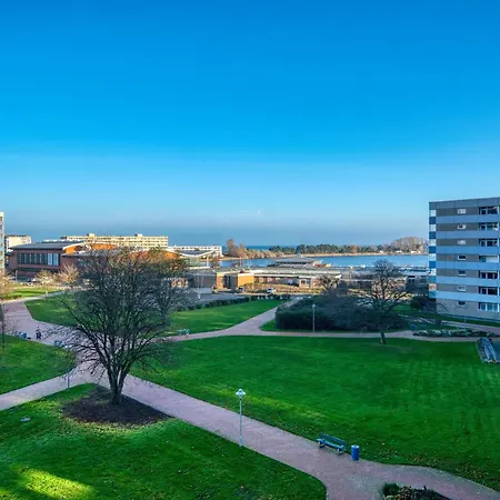 - Haus L, App 0l0408 아파트 *